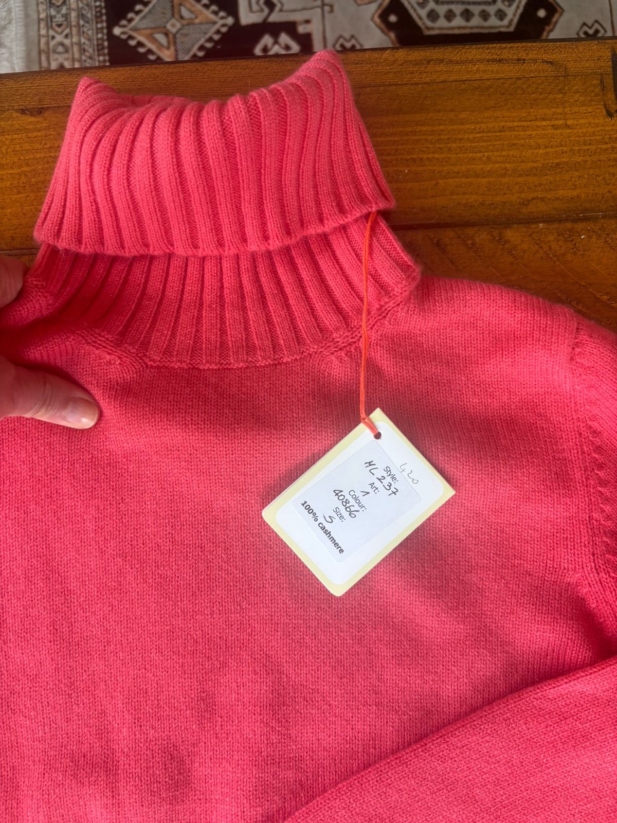 Cashmere sweater